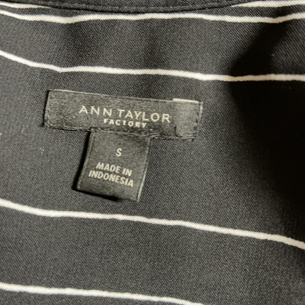 Ann Taylor - Picture 11 of 11